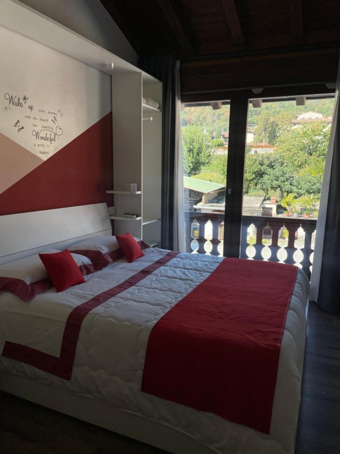 La Terrazza Sulle Vigne B&B Corte Franca Exterior photo